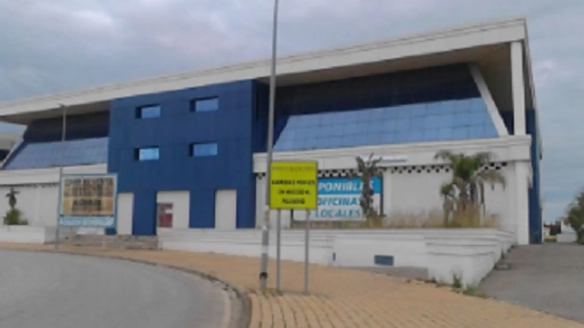 Vista exterior de Garaje en venta en La Rinconada