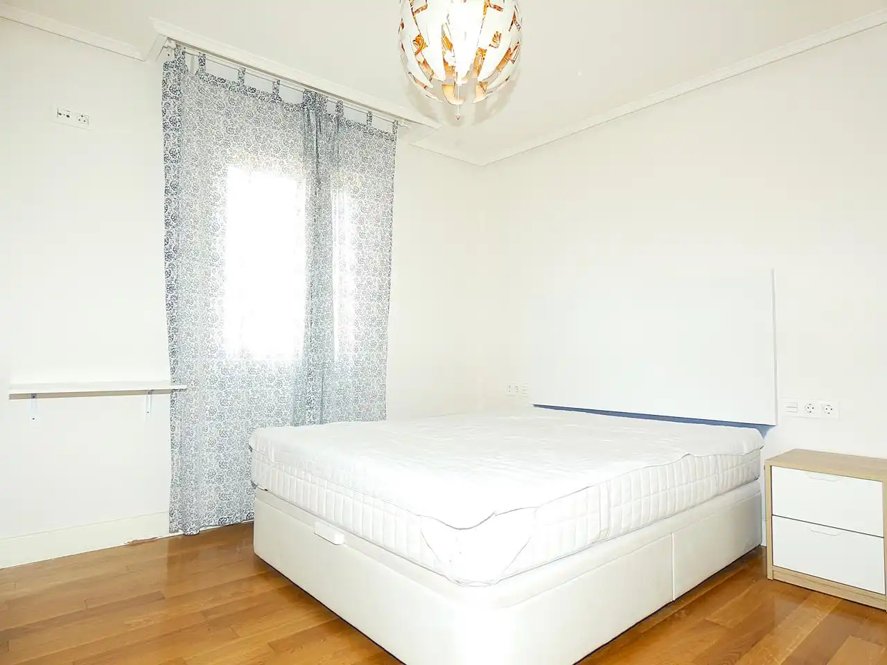 Room in Los Fueros Ibilbidea, Rontegui - Pormetxeta