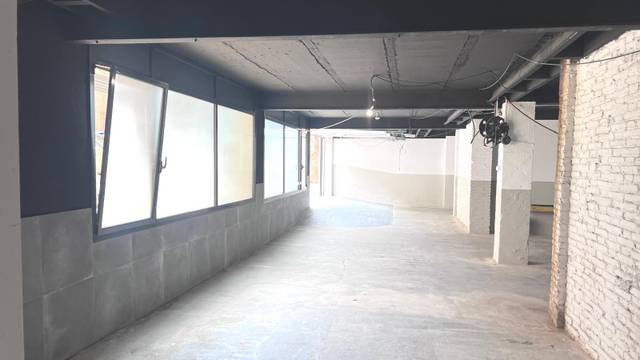 Nave industrial en Venta en Avinguda de Barcelona en Molins de Rei