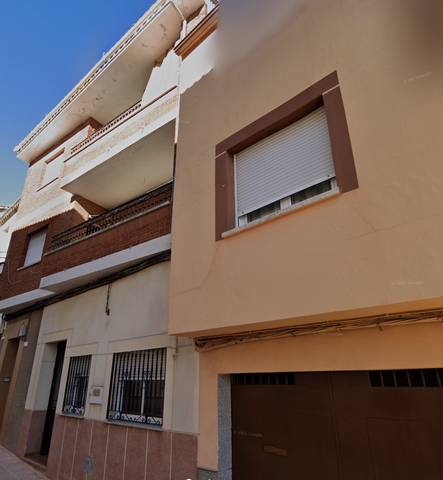 Piso en Venta en Calle San Bartolome 10 en Montehermoso