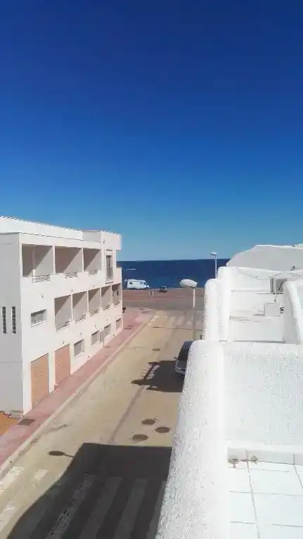 Außenansicht von Wohnung zur Miete in Níjar mit Klimaanlage, Privatgarten und Möbliert