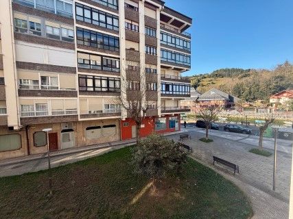 Exterior view of Flat for sale in Zumaia  with Heating, Terrace and Storage room
