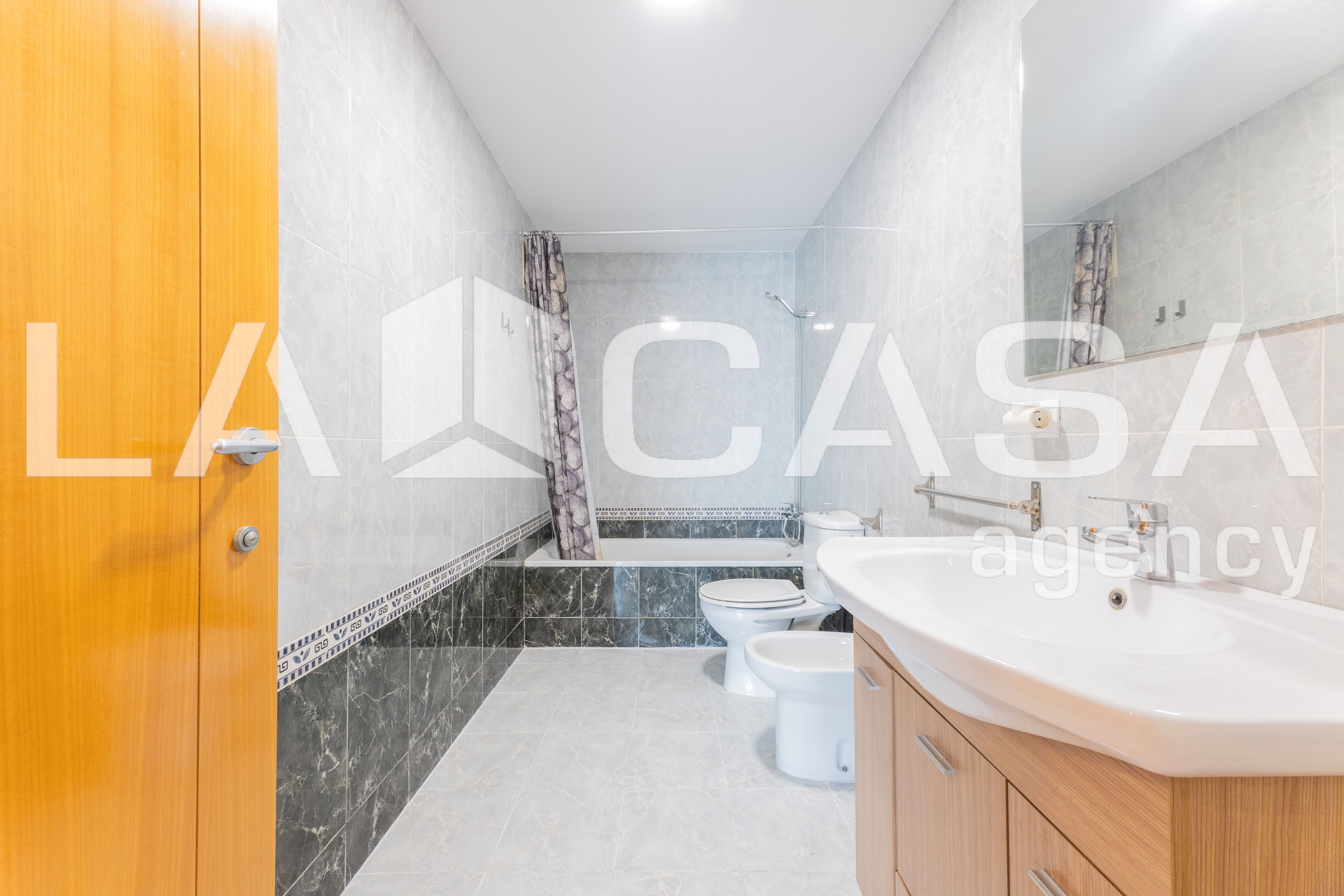 Pis en venda a La Malva-rosa