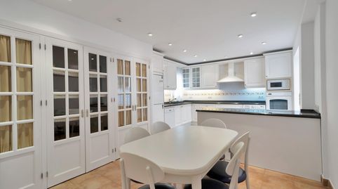 Foto 4 de Apartamento en venta en C. Huerta Chica, 3, Ricardo Soriano, Marbella