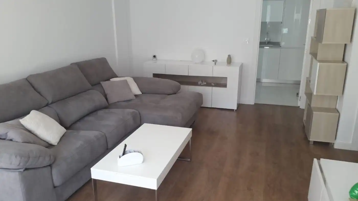 Sala de estar de Casa adosada de alquiler en Murcia con Aire acondicionado, Calefacción y Terraza