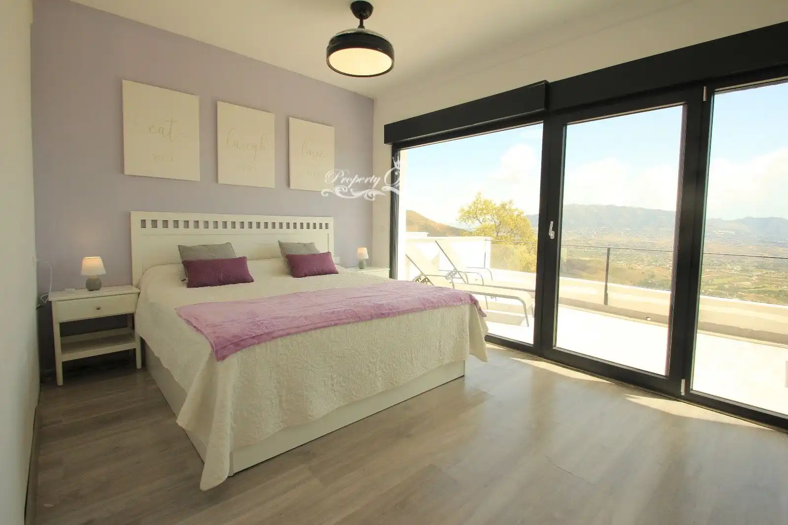 Habitación de Casa adosada de alquiler en Población de Arroyo con Aire acondicionado, Amueblado y Horno