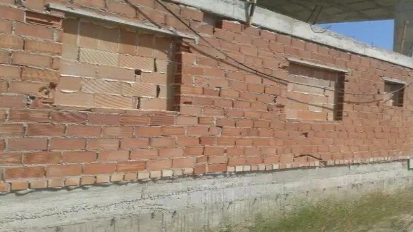 Gebäude zum Verkauf in Calle VELAZQUEZ, Vélez de Benaudalla