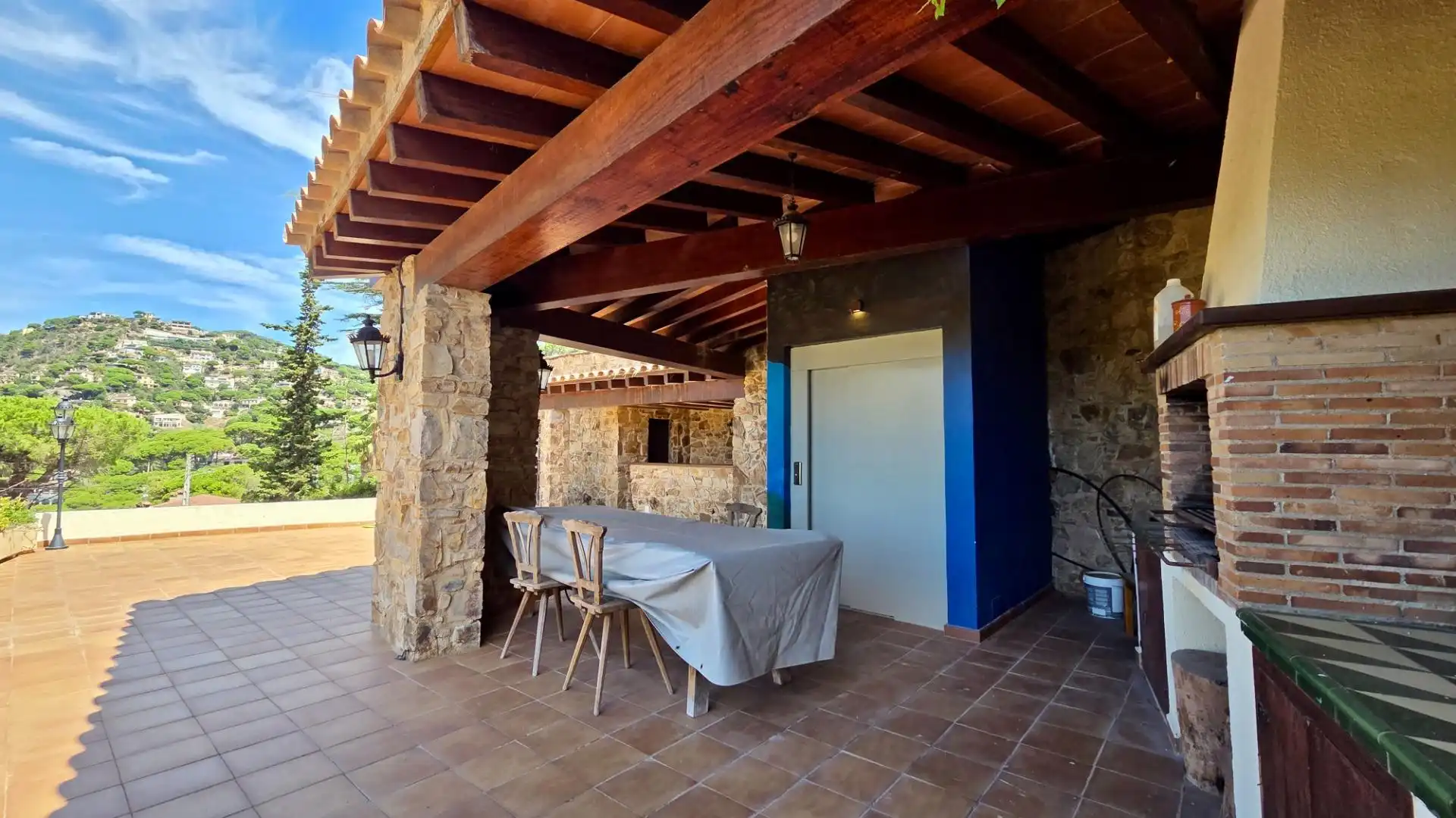 Terrassa de Casa o xalet en venda en Lloret de Mar amb Aire condicionat, Calefacció i Jardí privat