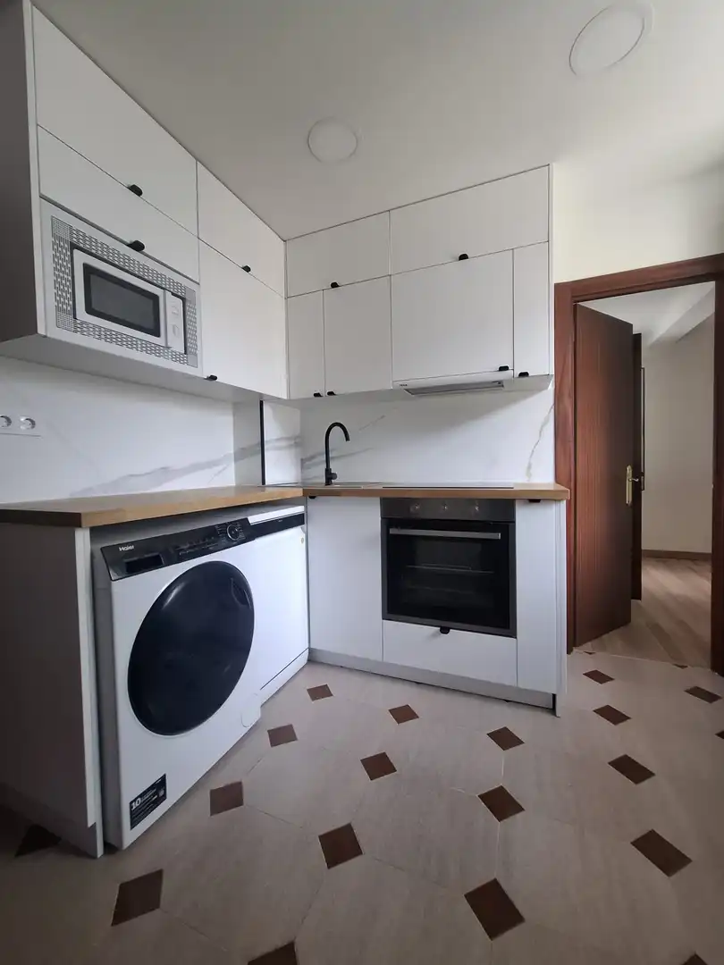 Kitchen of Flat for rent in Gijón   with Heating