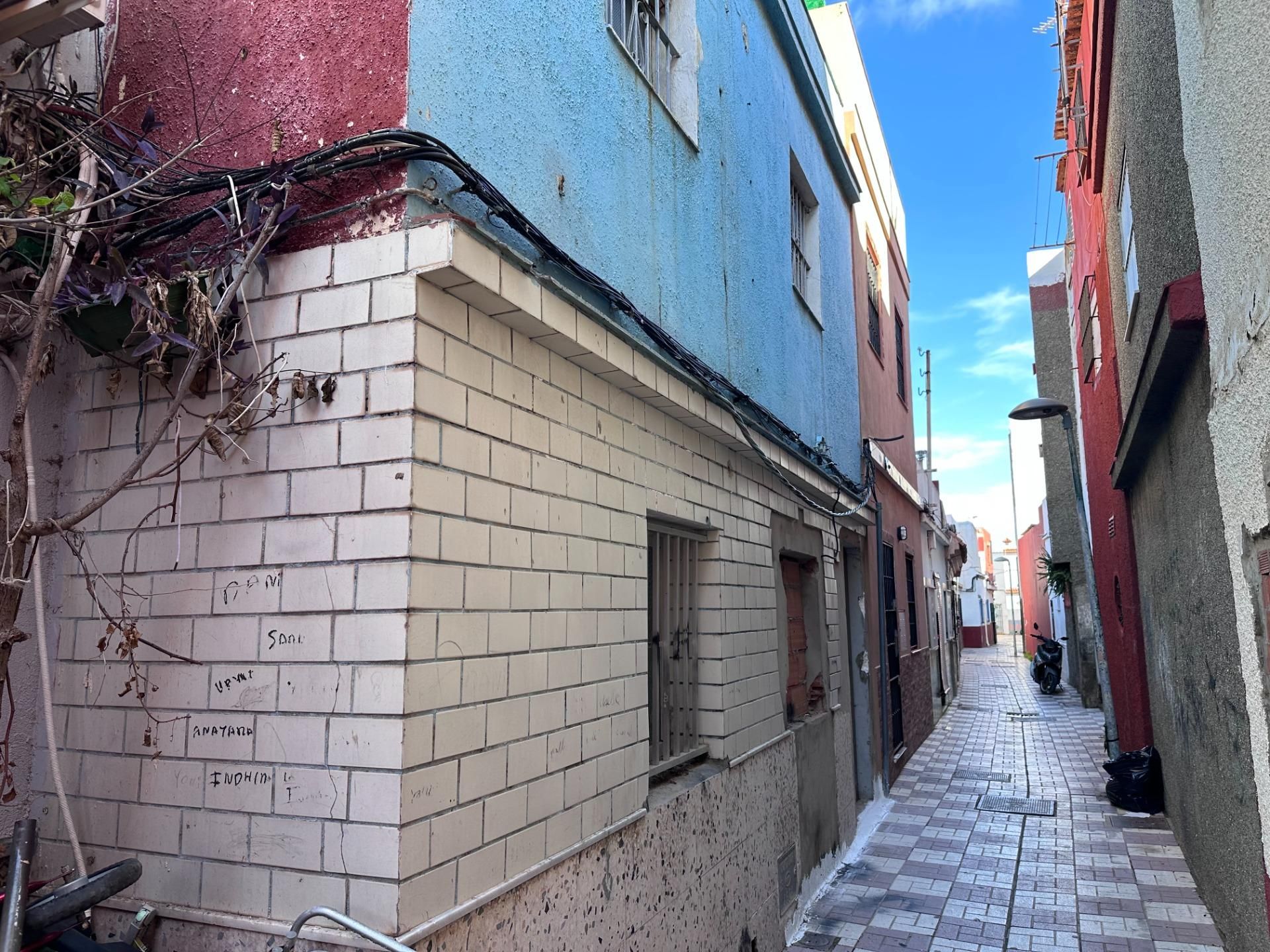 Exterior view of House or chalet for sale in La Línea de la Concepción