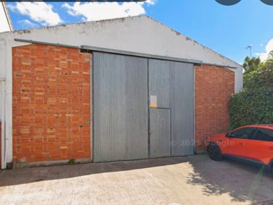 Vista exterior de Trastero de alquiler en Fuensaldaña