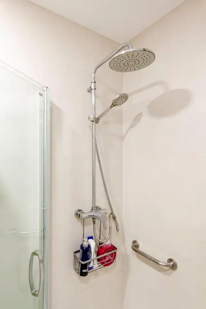 Badezimmer von Wohnung zum Verkauf in Sant Boi de Llobregat mit Heizung