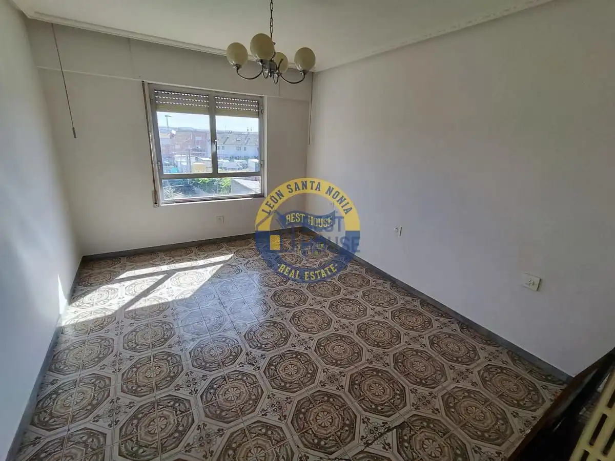 Casa en venda a Trobajo del Camino, imagen 15