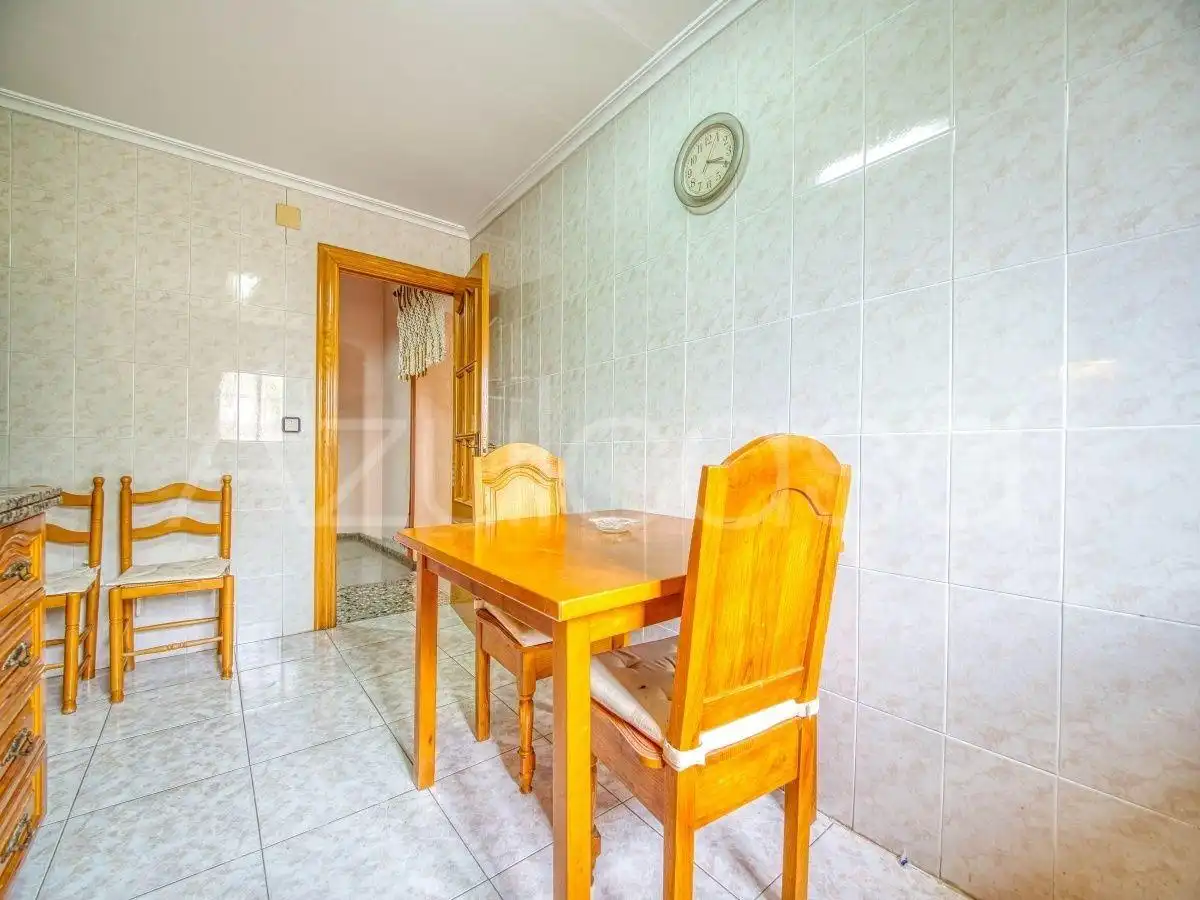 Comedor de Casa o chalet en venta en Alicante / Alacant con Aire acondicionado, Terraza y Trastero
