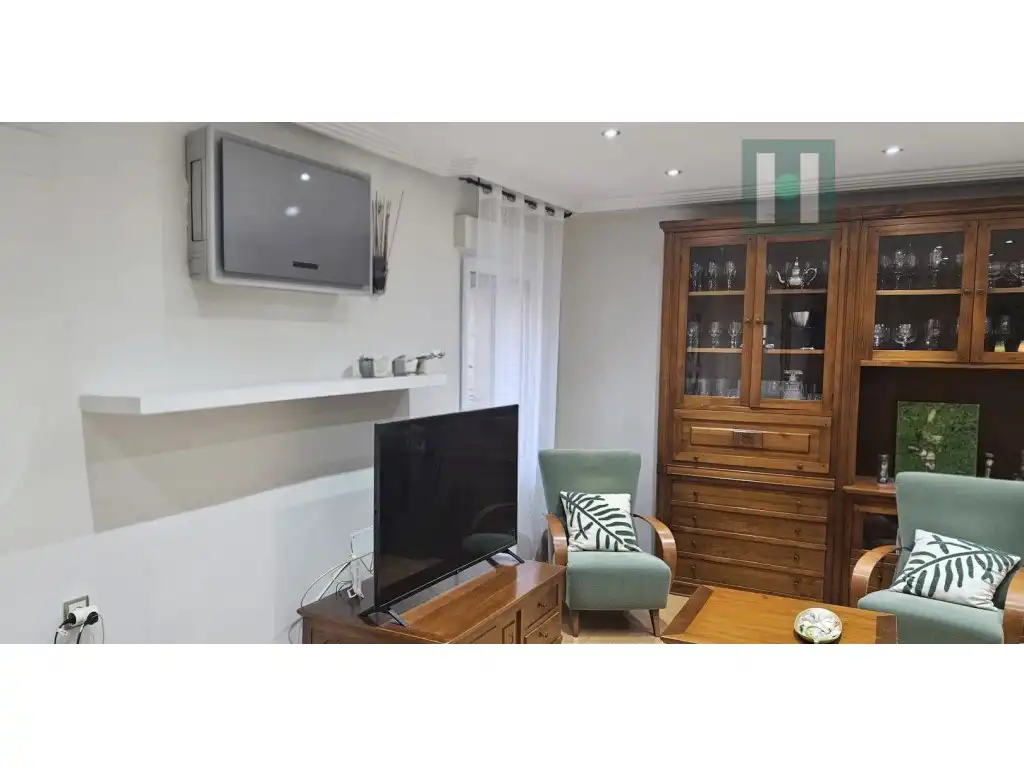 Piso en venta en Calle Ángel Bruna, Alameda