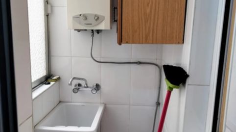 Foto 4 de Piso de alquiler en Pajaritos, Granada Capital