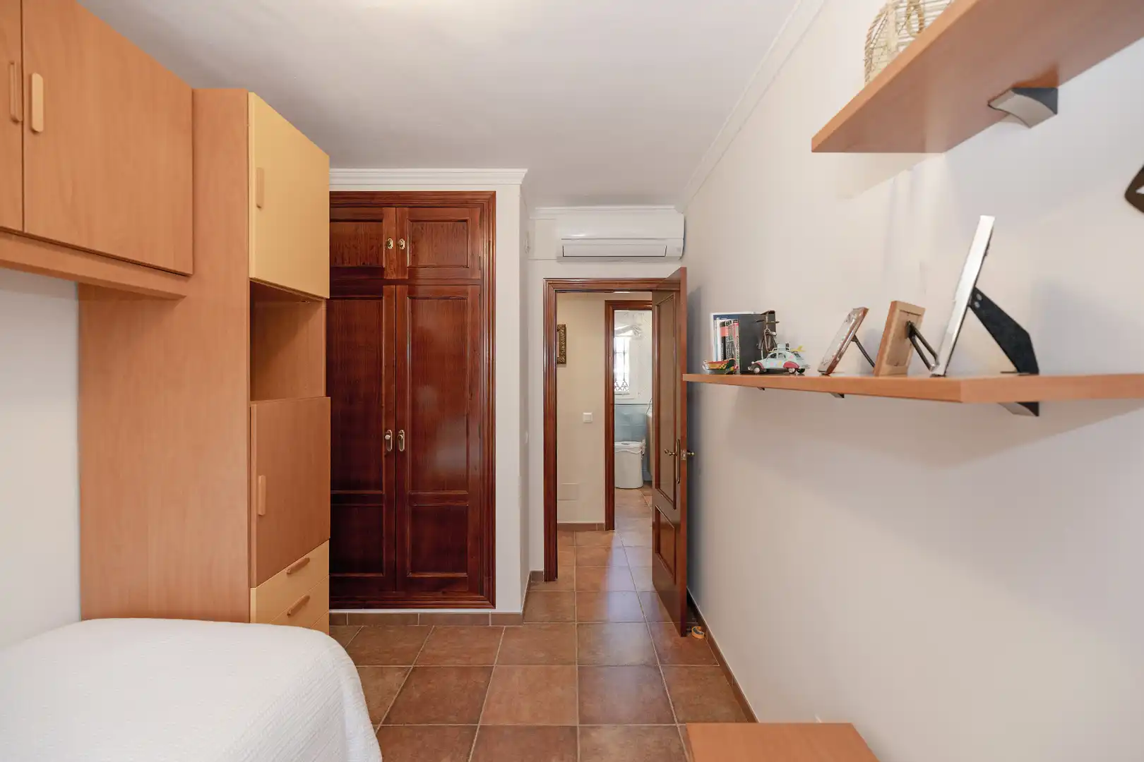 Bedroom of Houses for sale in Málaga  with Air Conditioner, Heating and Private garden