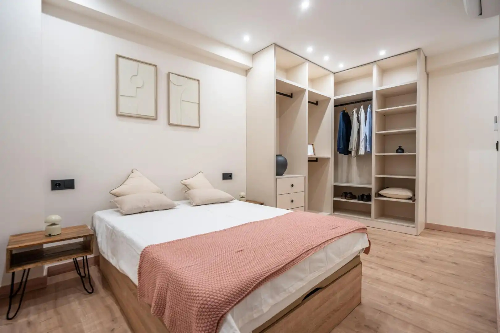 Habitación de Piso en venta en Granada con Aire acondicionado, Calefacción y Amueblado