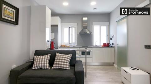 Foto 2 de Estudi per a compartir a Recoletos, Madrid