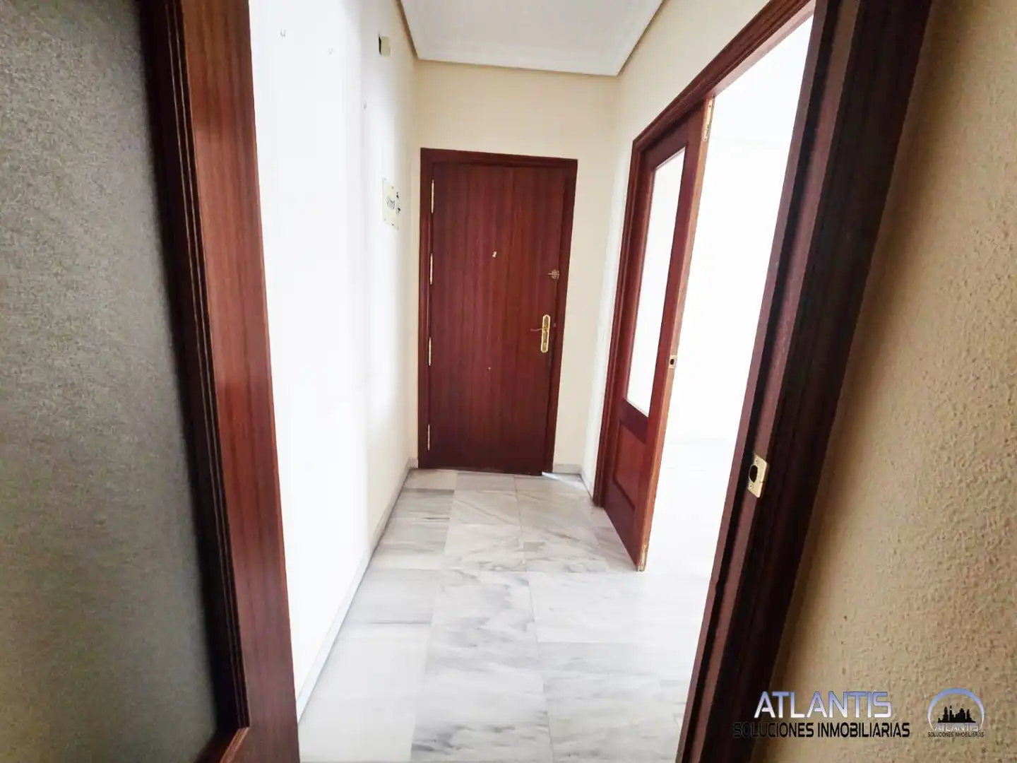 Wohnung zum Verkauf in Sevilla mit Abstellraum
