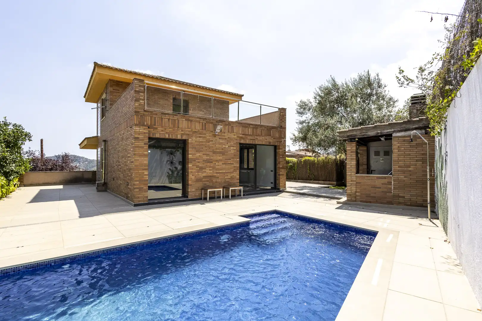 Casa con terrazza in vendita a Cervelló