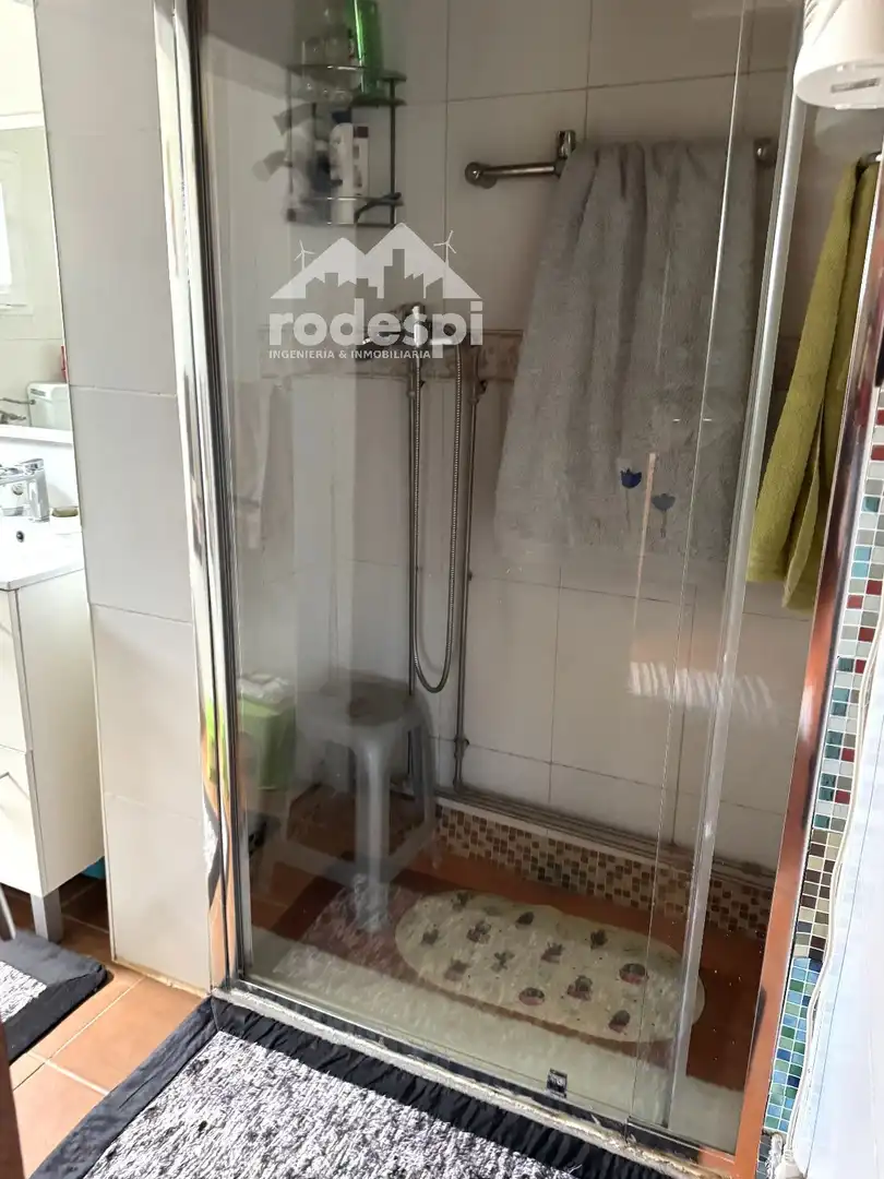 Bany de Casa o xalet en venda en Arbo amb Moblat