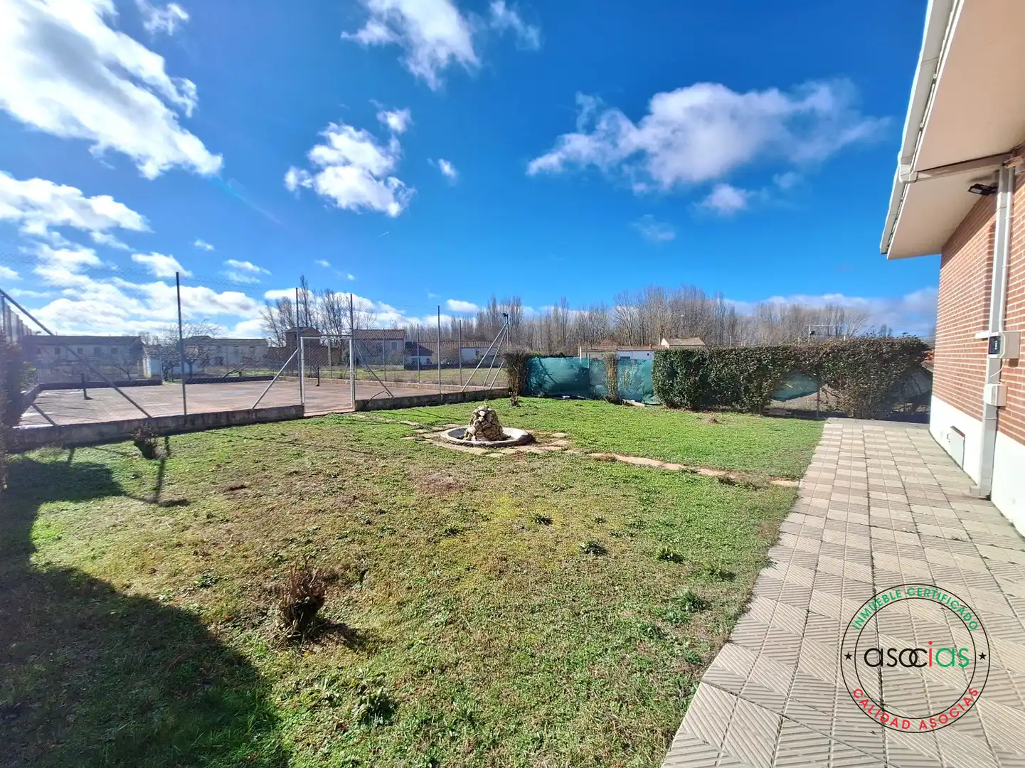 Casa o chalet en venta en Sahagún con Calefacción y Jardín privado