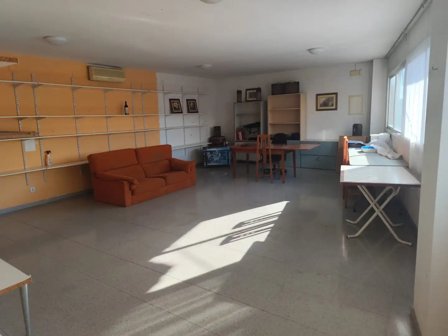 Local de lloguer en Torrefarrera amb Aire condicionat, Calefacció i Terrassa