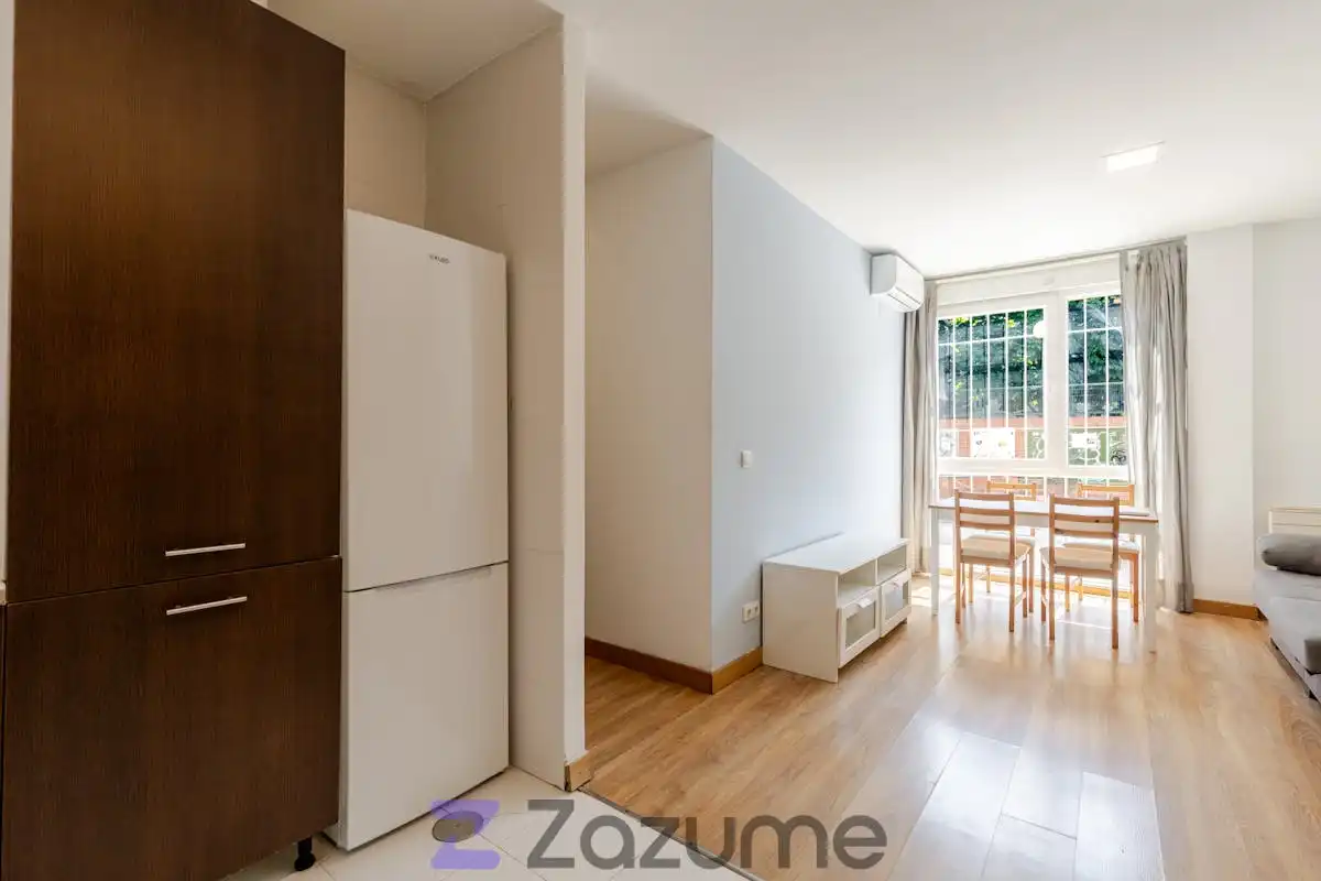 Exterior view of Flat for rent in Madrid  with Air Conditioner, Parquet flooring and Terrace