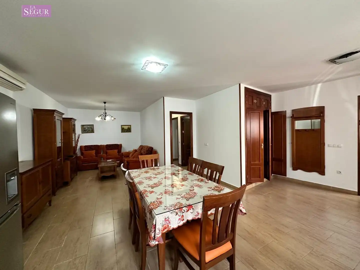 Comedor de Planta baja en venta en Conil de la Frontera con Aire acondicionado