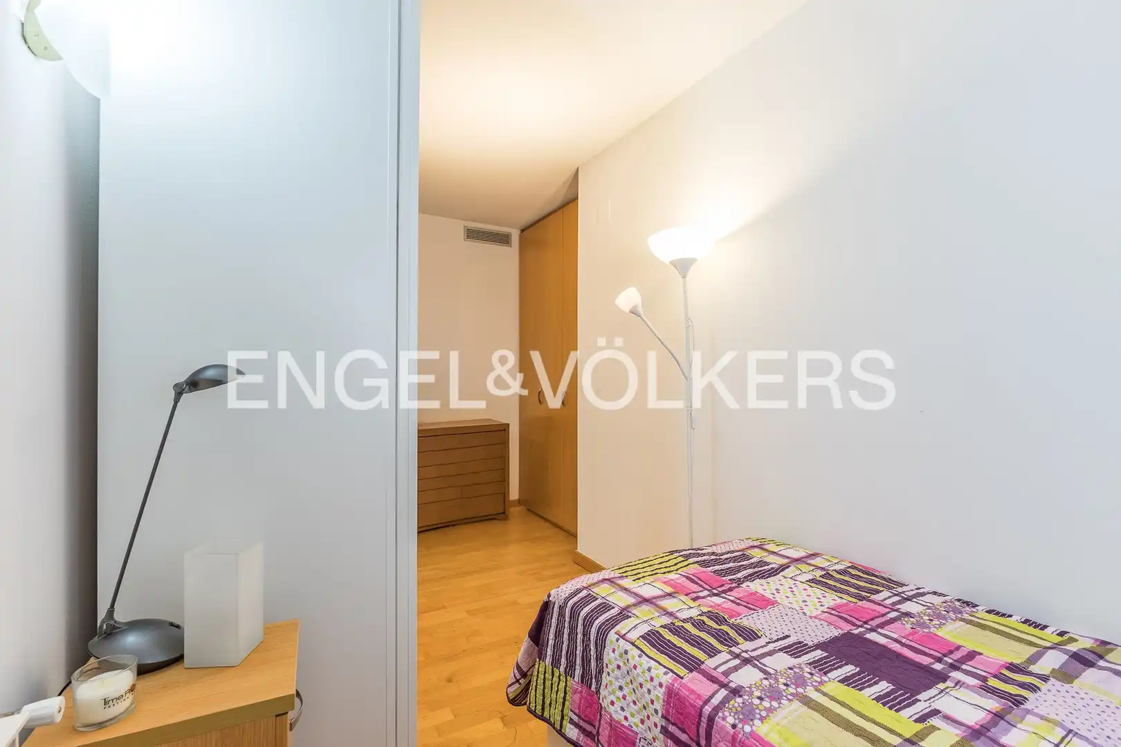 Bedroom of Flat for sale in Sabadell  with Air Conditioner, Heating and Parquet flooring