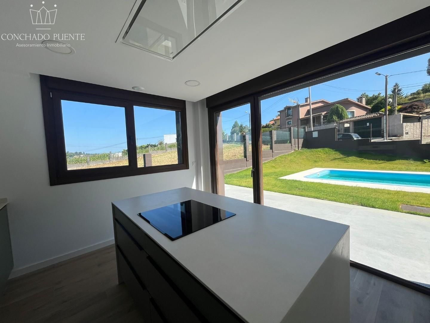 Cocina de Casa o chalet en venta en Culleredo con Jardín privado