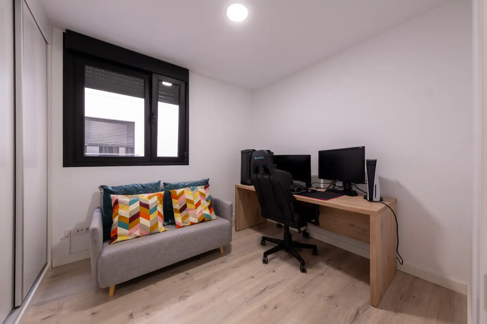 Habitación de Piso en venta en Las Palmas de Gran Canaria con Trastero, Amueblado y Piscina comunitaria