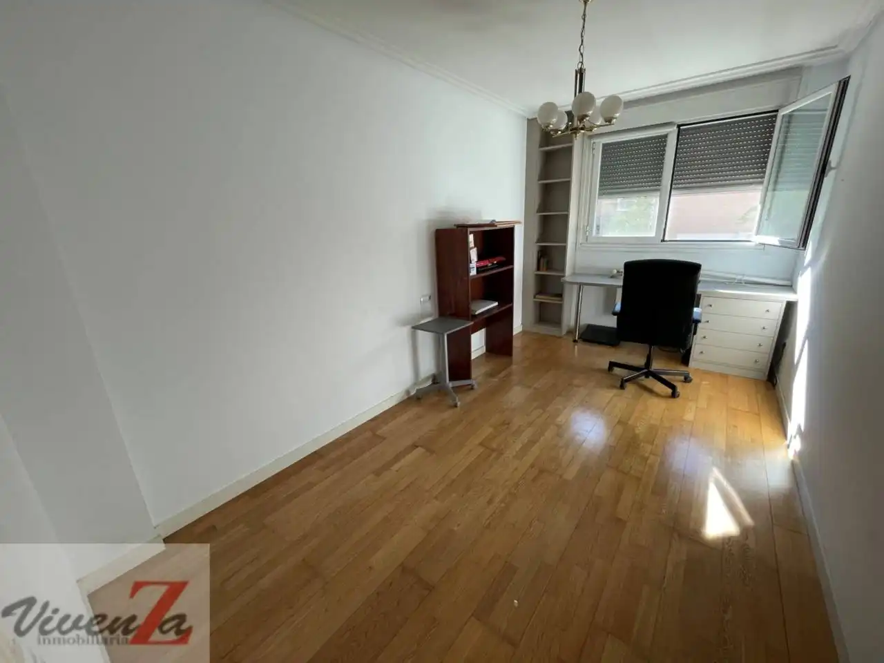 Habitación de Casa adosada de alquiler en Zamora Capital  con Calefacción, Jardín privado y Terraza