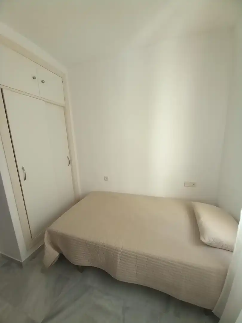Flat for rent in Calle Victoria, La Victoria