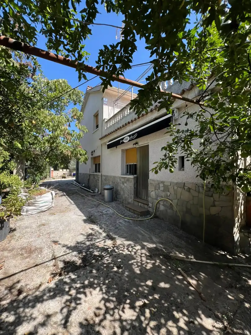 Casa amb jardí en venda a Carrer de les Garrigues, imagen 40