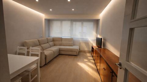 Foto 2 de Piso de alquiler en Calle Cervantes, Centro - Ayuntamiento, Santander