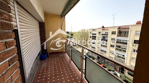 Foto 2 de Piso en venta en Gandhi, Pueblo Nuevo, Madrid Capital