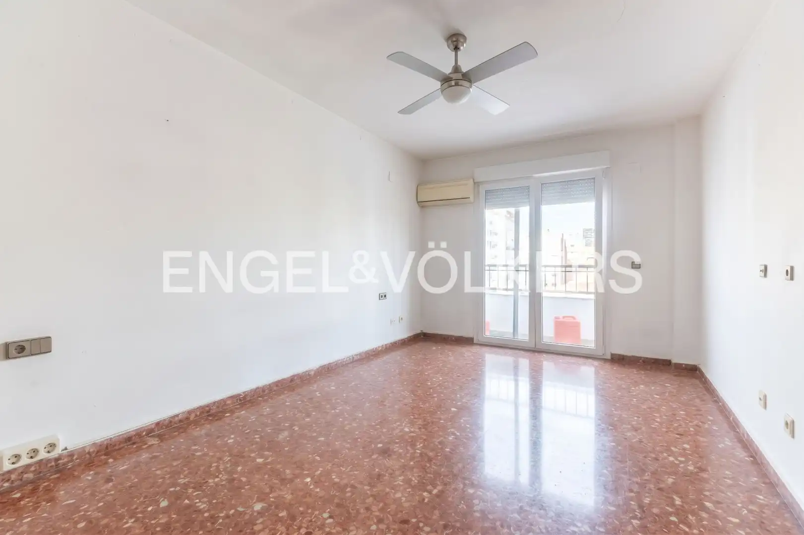 Wohnung mit Balkon zum Verkauf in El Pla del Real, imagen 18