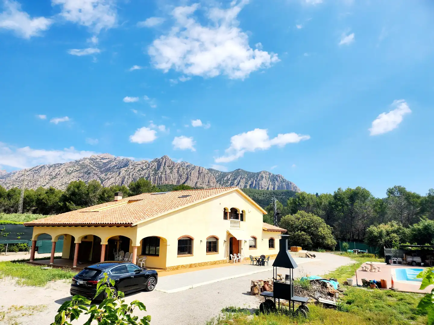 Vista exterior de Finca rústica de alquiler con opción a compra en Esparreguera con Calefacción, Jardín privado y Terraza