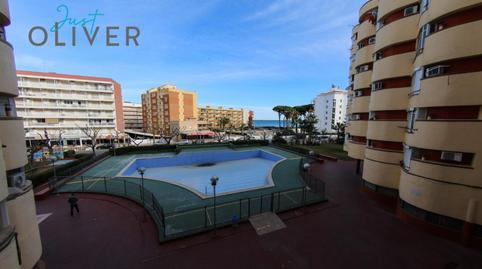 Photo 4 of Flat for sale in De Pau Casals, 117, La Pineda, Tarragona