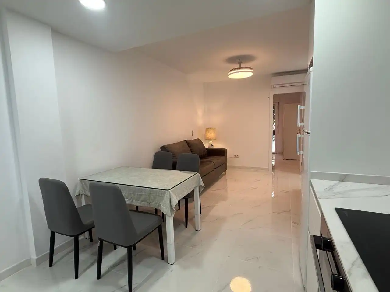 Sala de estar de Piso de alquiler en Córdoba con Aire acondicionado, Calefacción y Amueblado