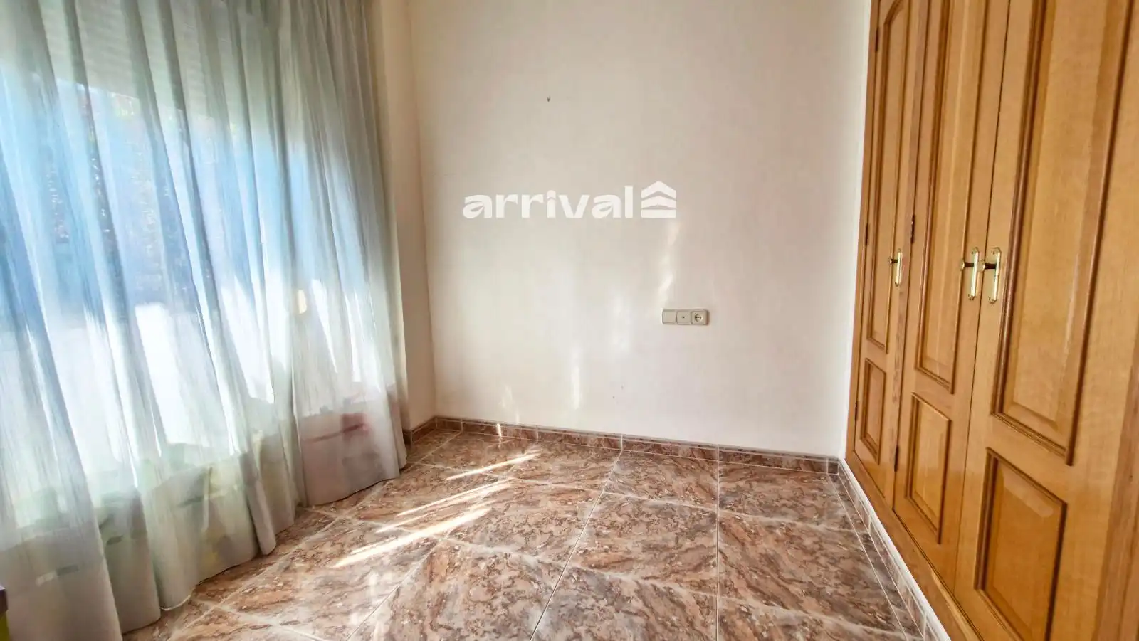 Habitación de Casa o chalet en venta en Paterna con Aire acondicionado, Jardín privado y Terraza
