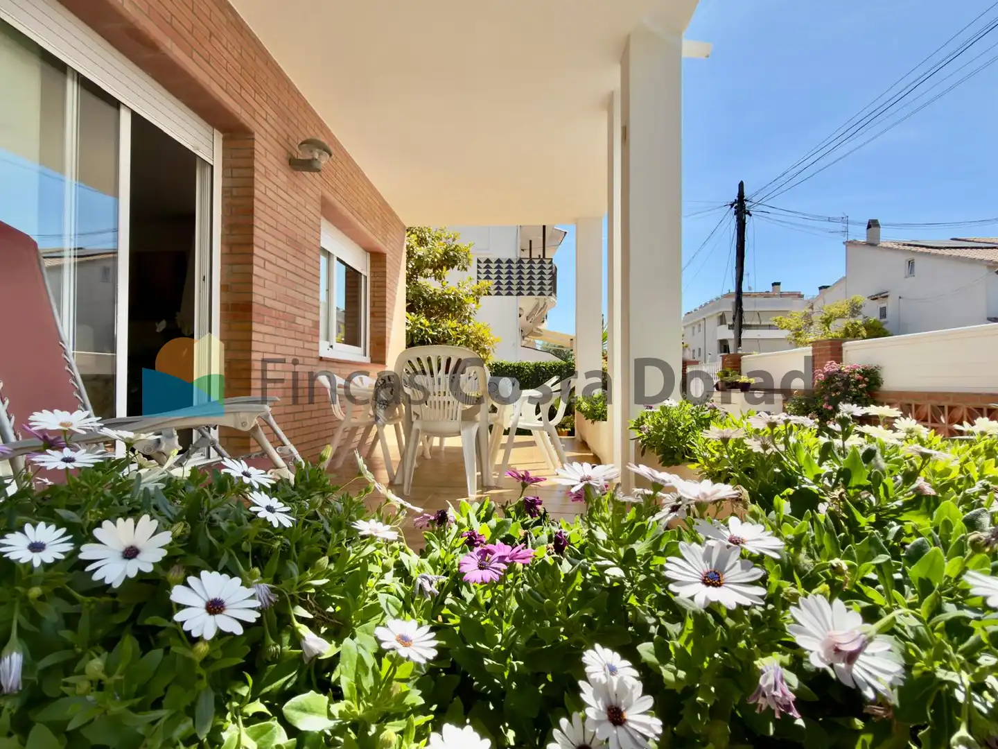 Terrace of Houses for sale in Cubelles  with Air Conditioner, Private garden and Parquet flooring