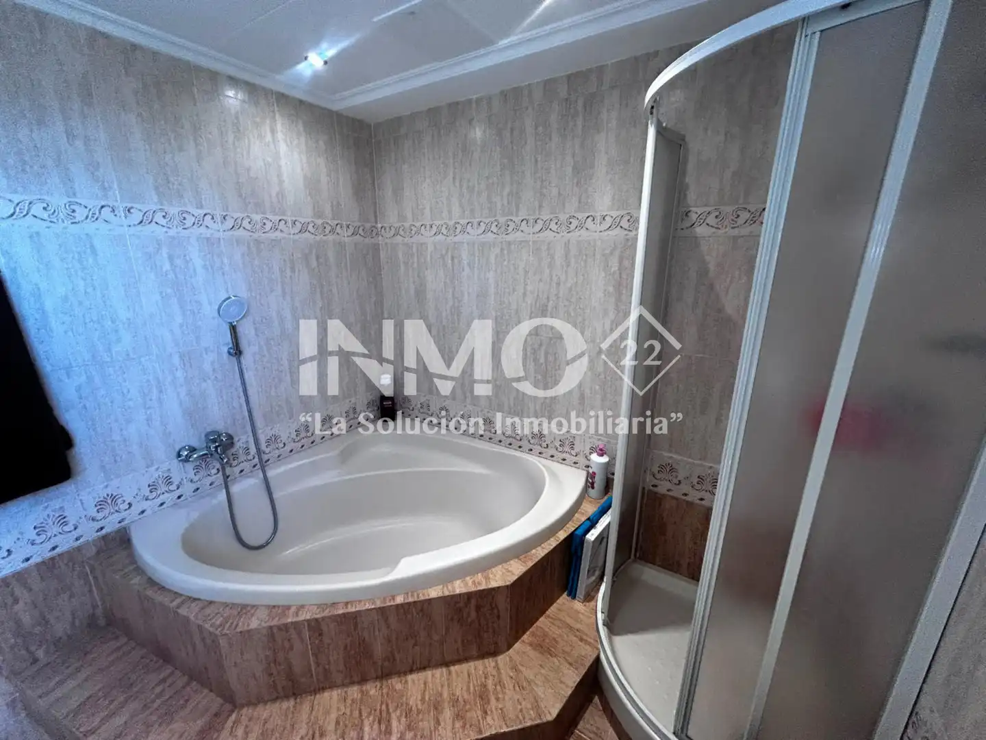 Baño de Apartamento en venta en Cambrils con Aire acondicionado, Terraza y Amueblado