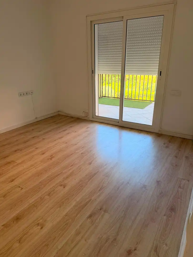 Bedroom of Flat for sale in Gavà  with Private garden, Parquet flooring and Terrace