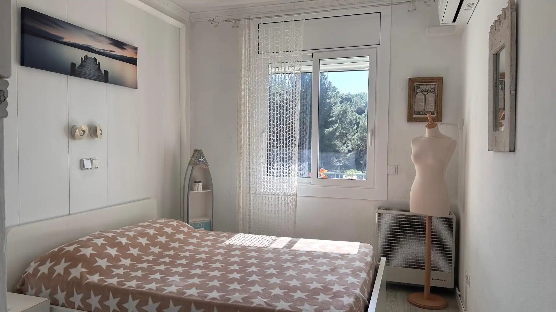 Bedroom of Flat for sale in Castell d'Aro, Platja d'Aro i s'Agaró  with Air Conditioner and Terrace