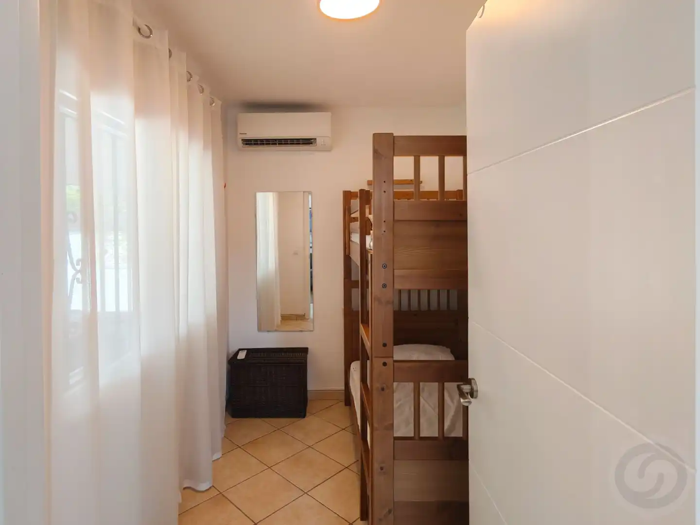 Habitación de Casa adosada en venta en Empuriabrava con Aire acondicionado, Calefacción y Terraza