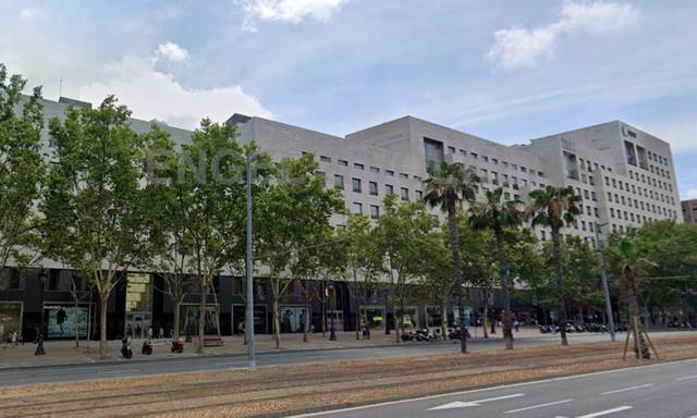 Oficina en Alquiler en Barri de les Corts