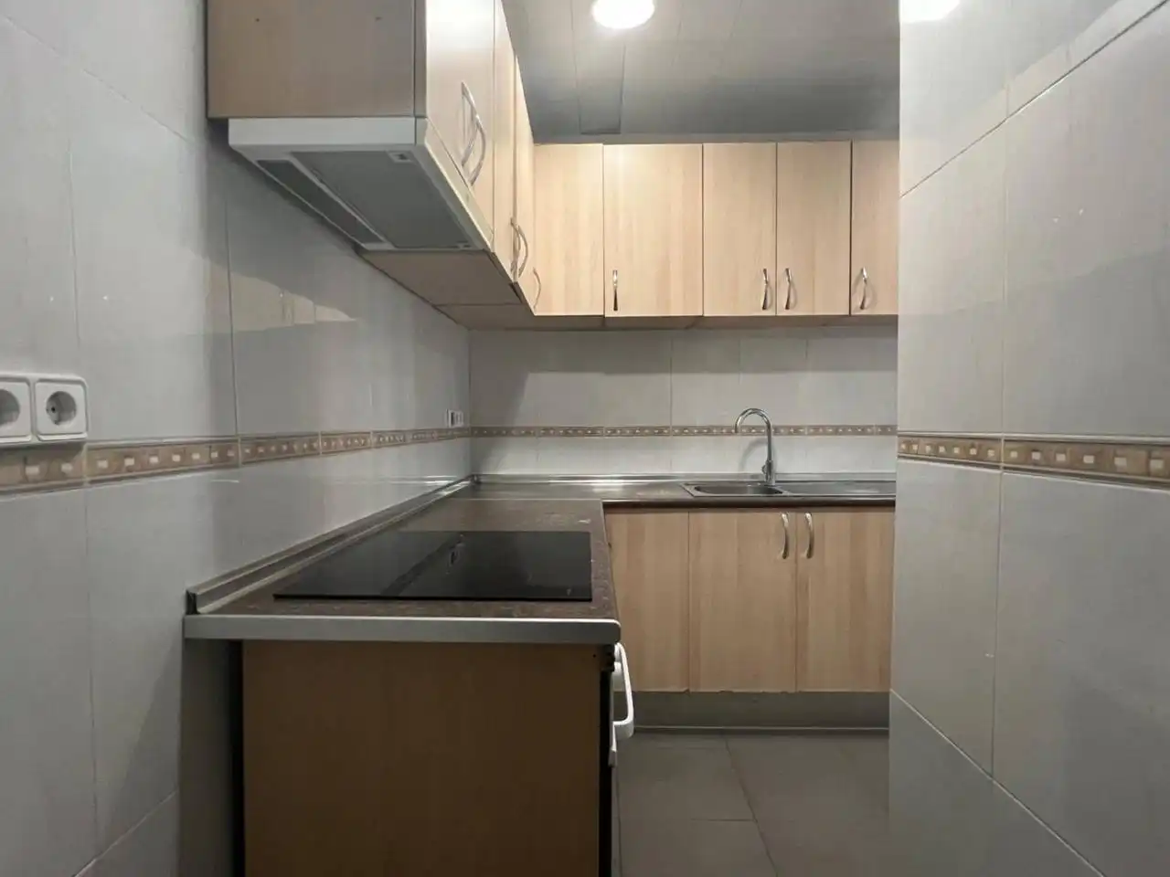 Kitchen of Flat for sale in La Llagosta  with Alarm